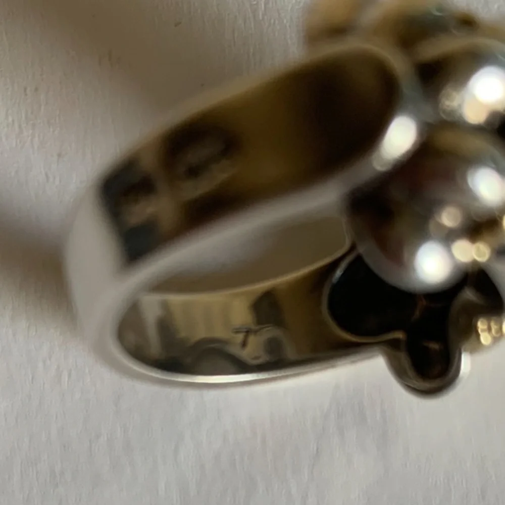 LAGOS SS and 18K gold caviar black mobe ring